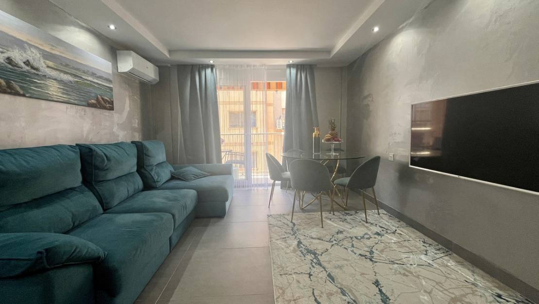 Sale - Apartment - Torrevieja - Torrevieja Centro