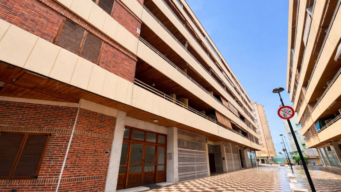 Sale - Apartment - Torrevieja - Torrevieja Centro