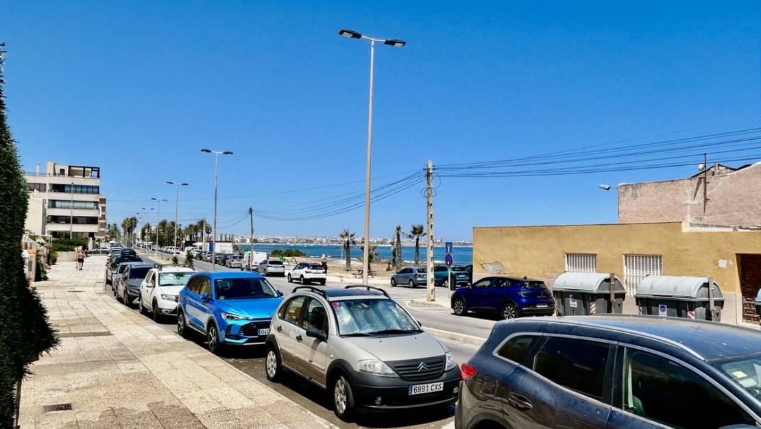 Sale - Apartment - Torrevieja - Torrevieja Centro