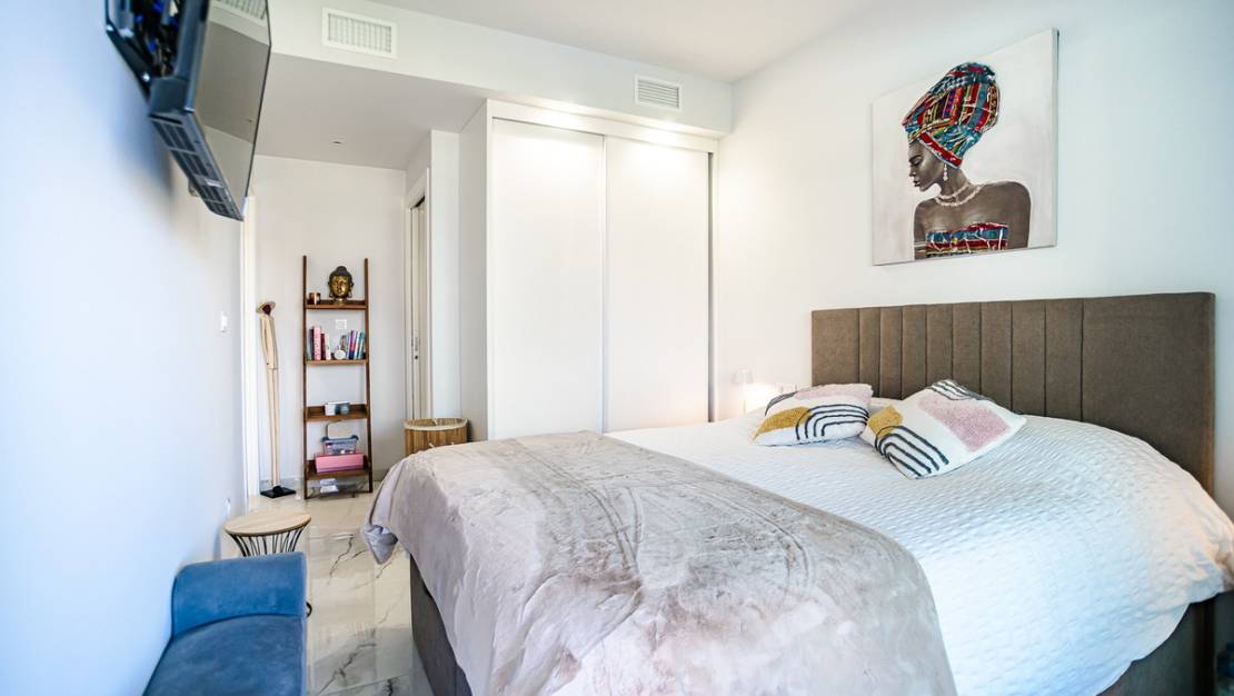 Sale - Apartment - Torrevieja - Torrevieja Centro