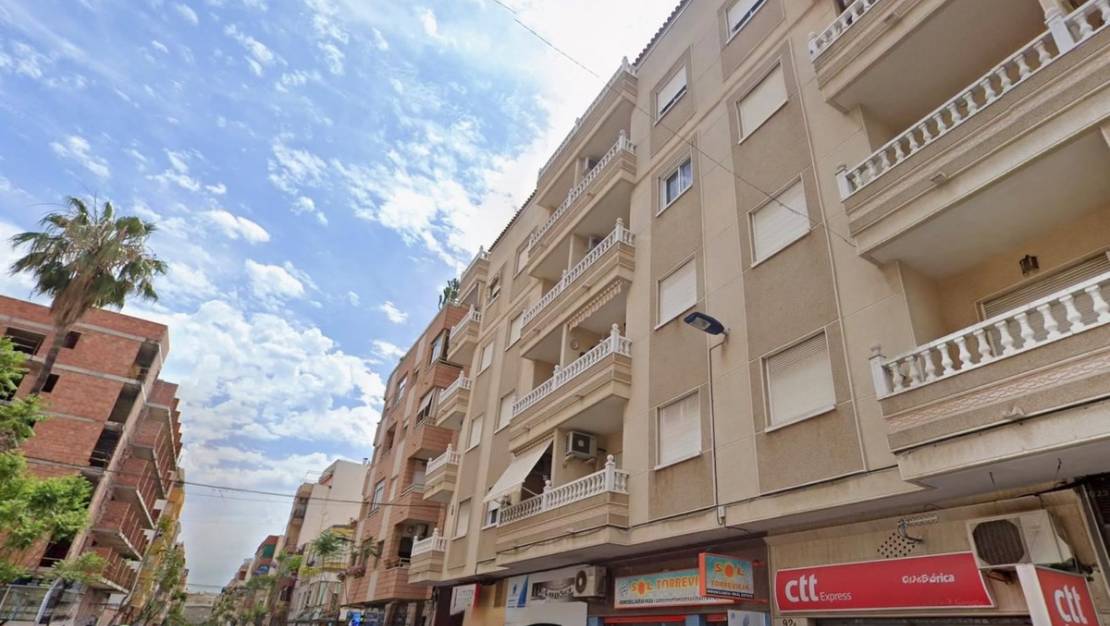 Sale - Apartment - Torrevieja - Torrevieja Centro