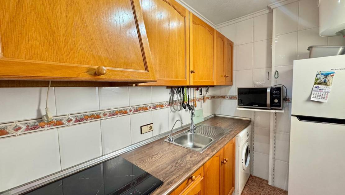 Sale - Apartment - Torrevieja - Torrevieja Centro