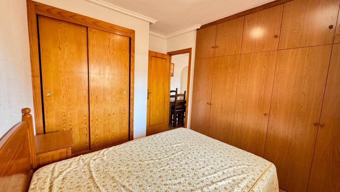 Sale - Apartment - Torrevieja - Torrevieja Centro