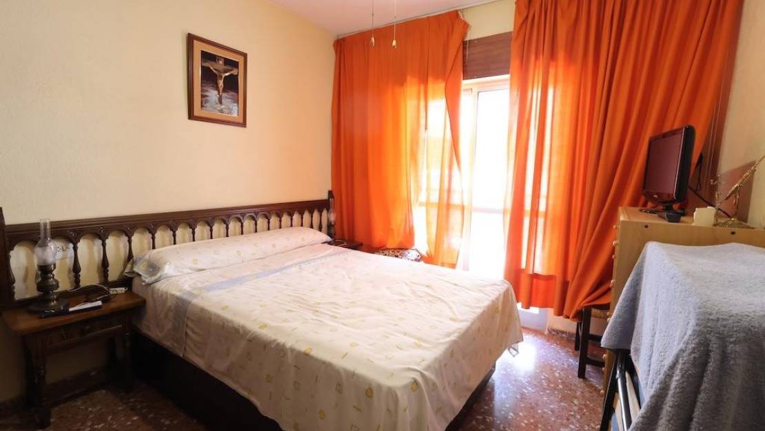 Sale - Apartment - Torrevieja - Torrevieja Centro