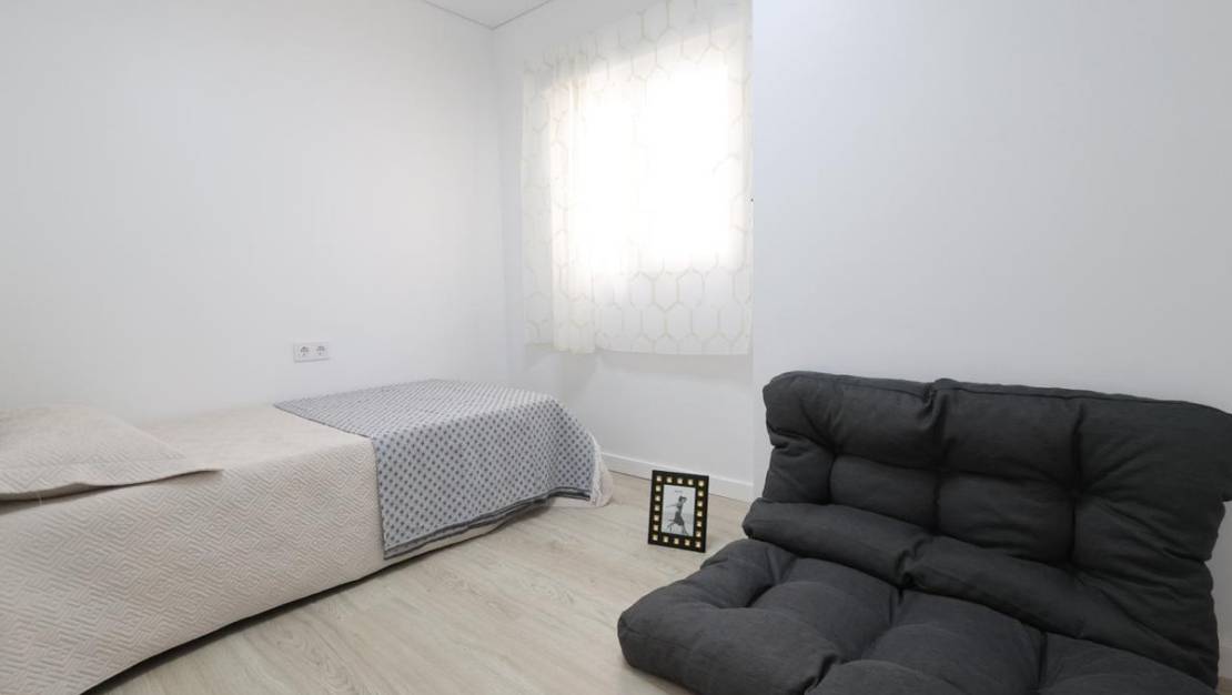 Sale - Apartment - Torrevieja - Torrevieja Centro