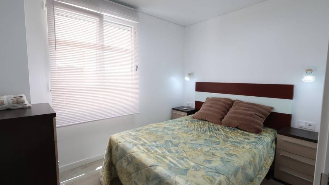 Sale - Apartment - Torrevieja - Torrevieja Centro