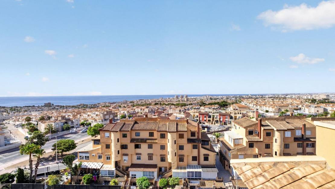 Sale - Apartment - Torrevieja - Torrevieja Centro