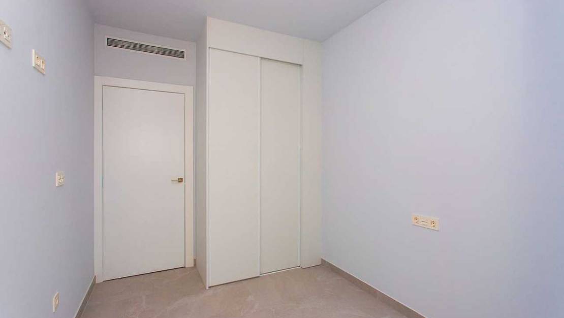 Sale - Apartment - Torrevieja - Torrevieja Centro