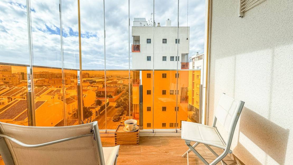 Sale - Apartment - Torrevieja - Torrevieja Centro
