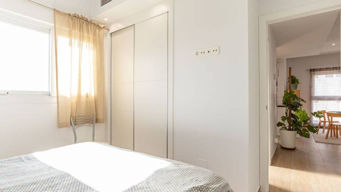 Sale - Apartment - Torrevieja - Torrevieja Centro