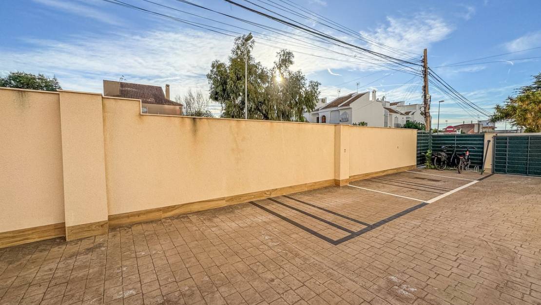 Sale - Apartment - Torrevieja - Torrevieja Centro