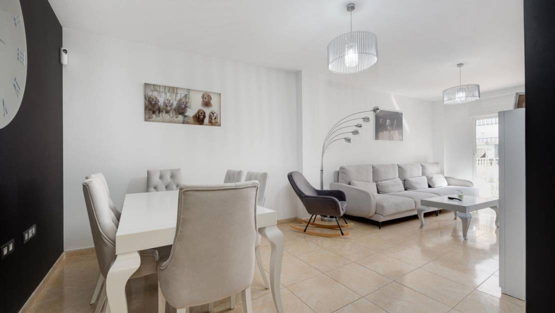 Sale - Apartment - Torrevieja - Torrevieja Centro