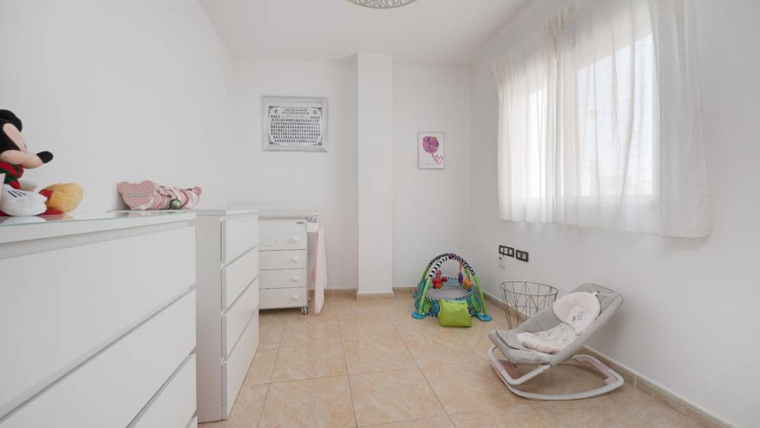 Sale - Apartment - Torrevieja - Torrevieja Centro