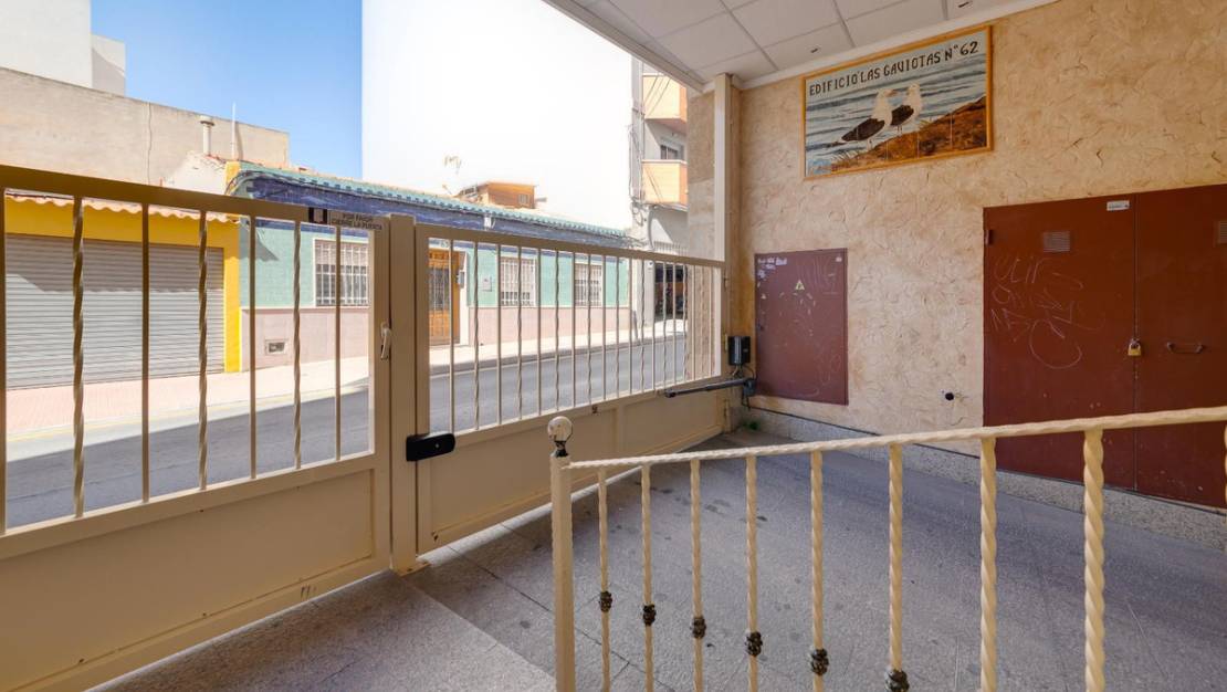 Sale - Apartment - Torrevieja - Torrevieja Centro