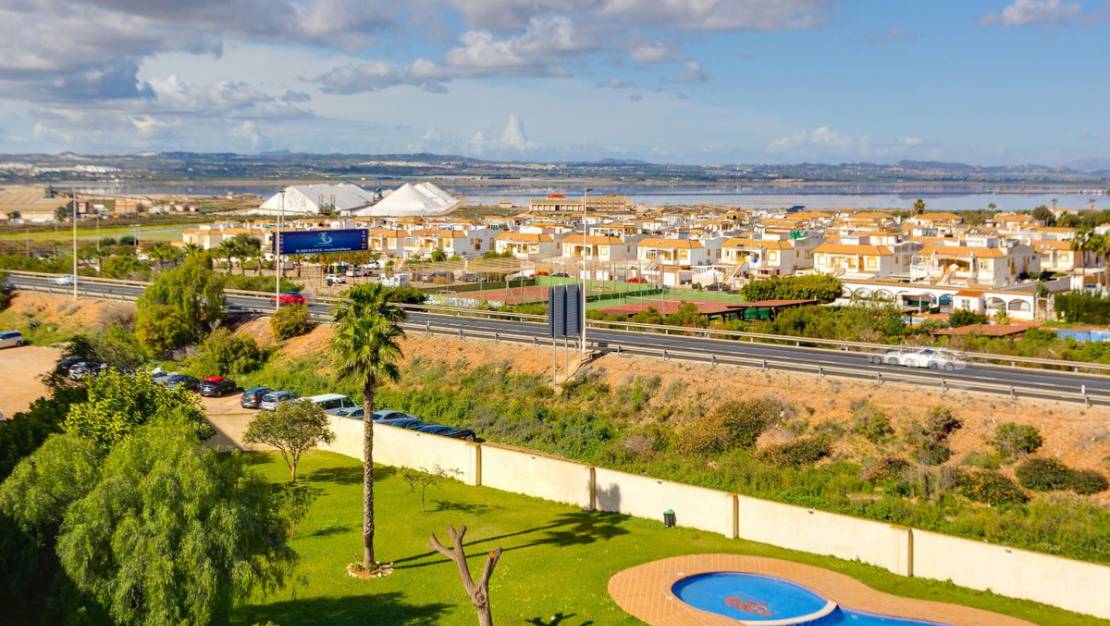 Sale - Apartment - Torrevieja - Torrevieja Centro