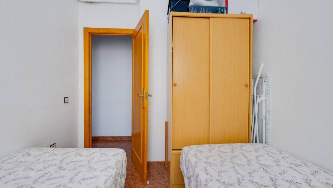Sale - Apartment - Torrevieja - Torrevieja Centro