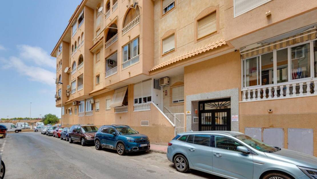 Sale - Apartment - Torrevieja - Torrevieja Centro