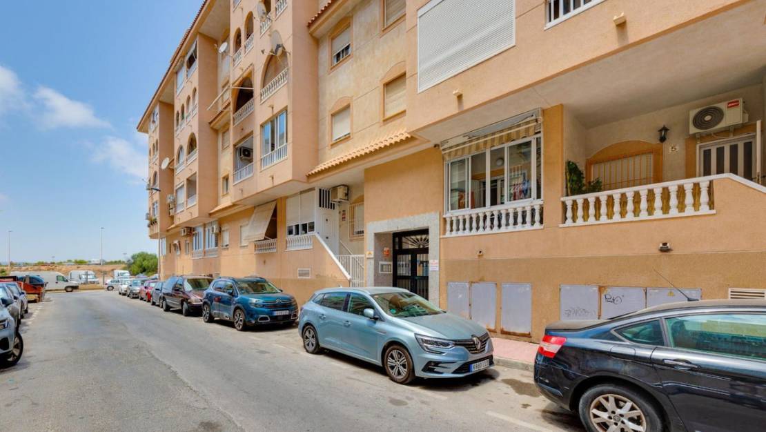 Sale - Apartment - Torrevieja - Torrevieja Centro