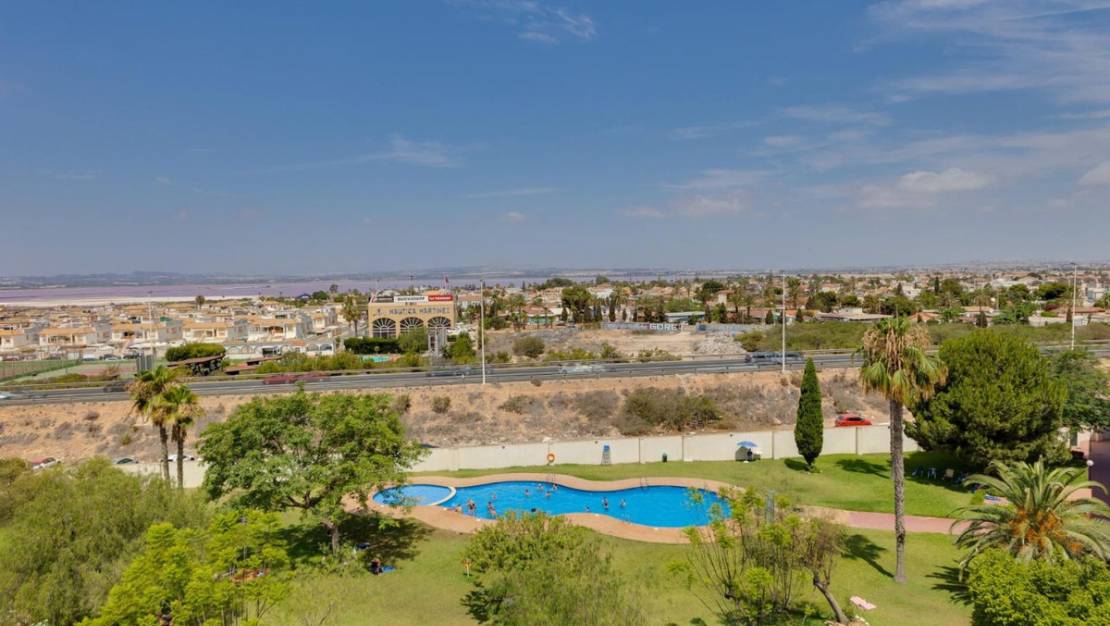 Sale - Apartment - Torrevieja - Torrevieja Centro