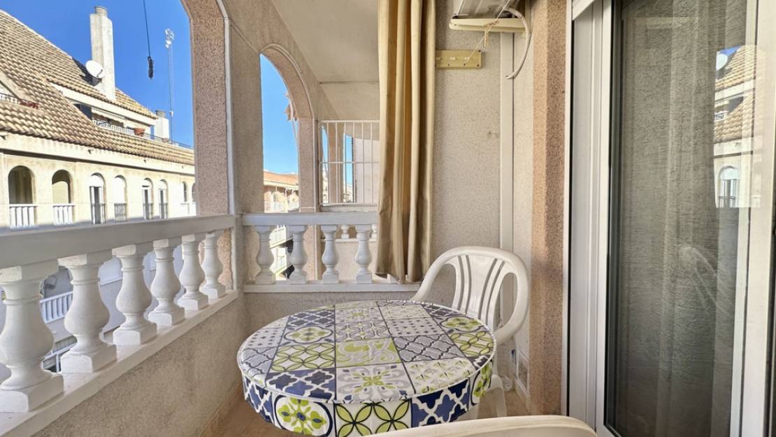 Sale - Apartment - Torrevieja - Torrevieja Centro