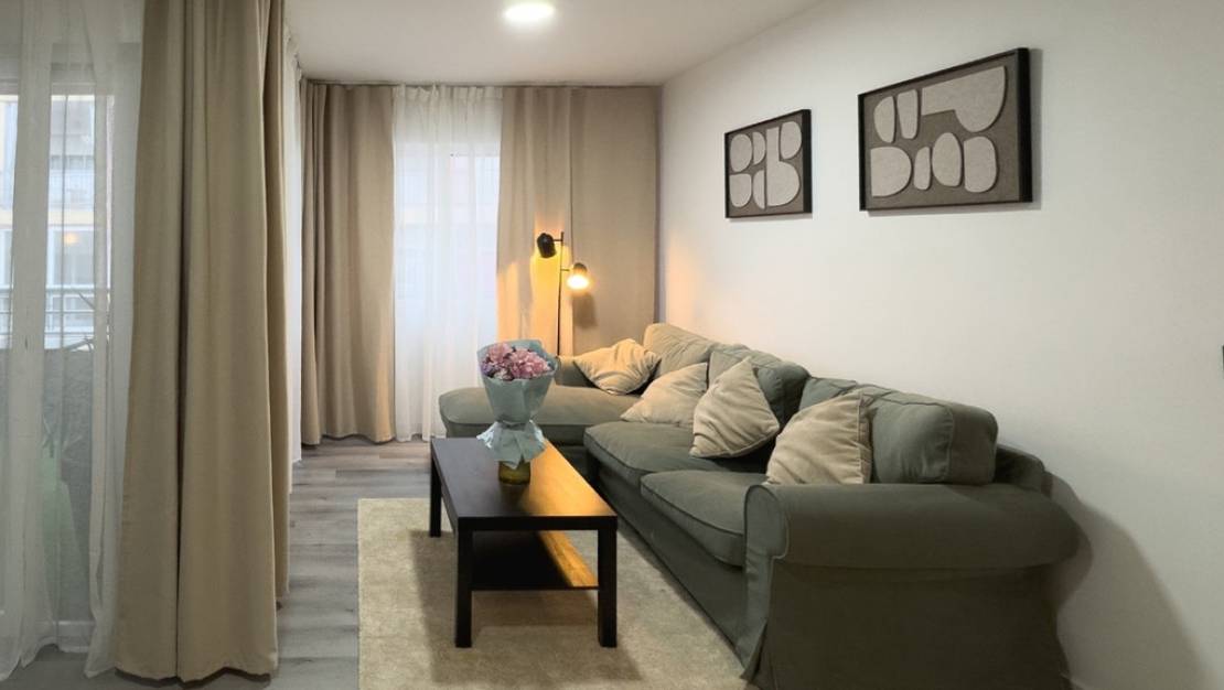 Sale - Apartment - Torrevieja - Torrevieja Centro