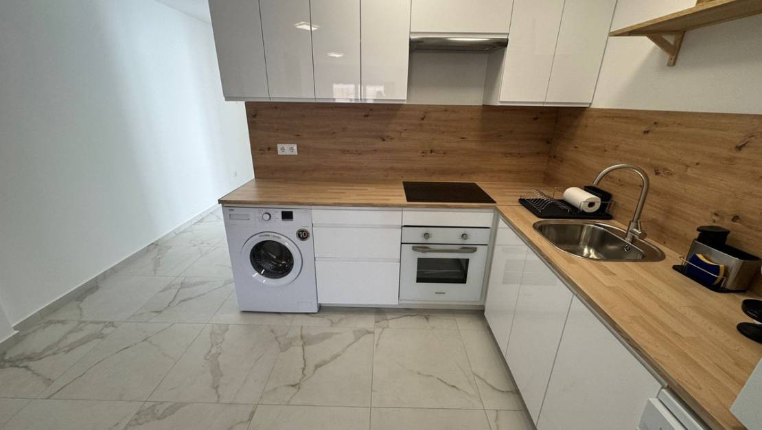Sale - Apartment - Torrevieja - Torrevieja Centro