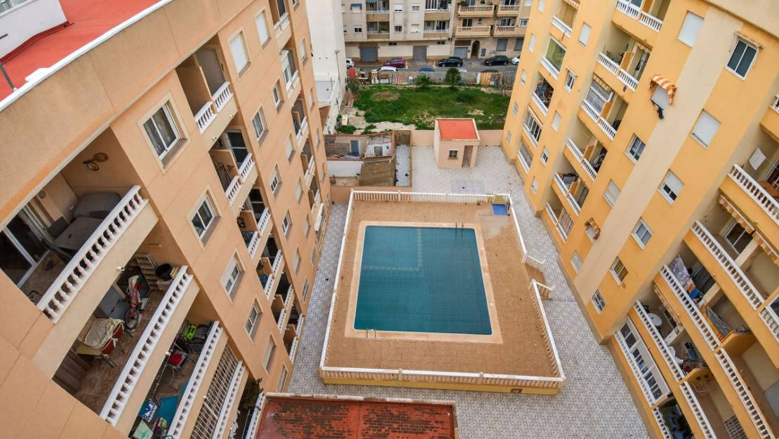 Sale - Apartment - Torrevieja - Torrevieja Centro