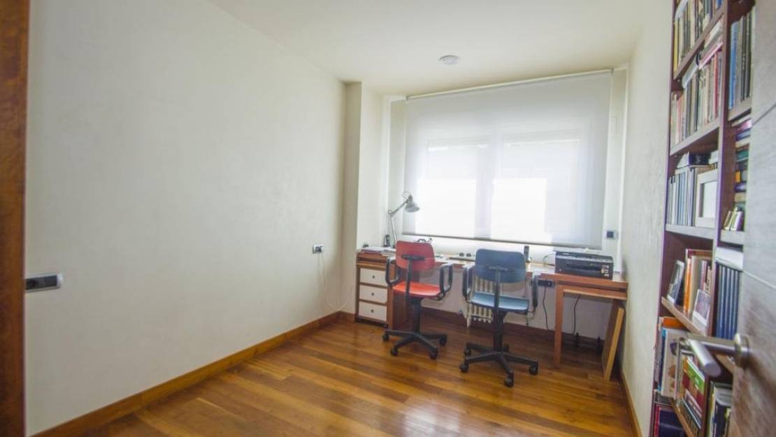 Sale - Apartment - Torrevieja - Torrevieja Centro