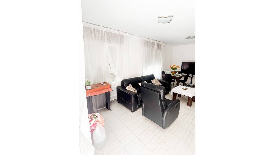 Sale - Apartment - Torrevieja - Torrevieja Centro