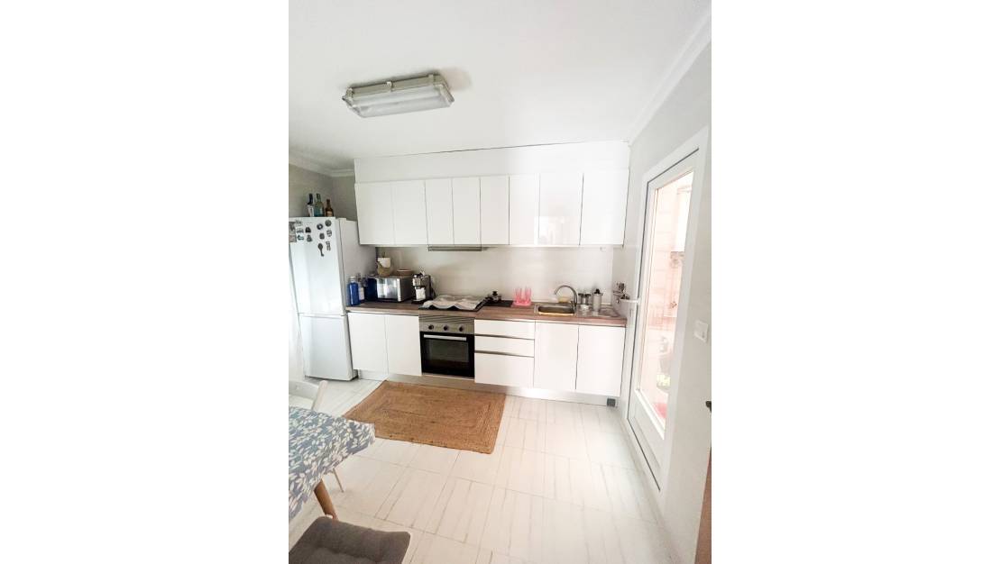 Sale - Apartment - Torrevieja - Torrevieja Centro