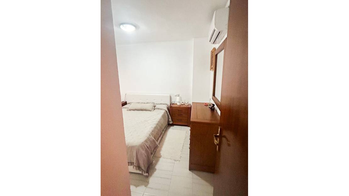 Sale - Apartment - Torrevieja - Torrevieja Centro