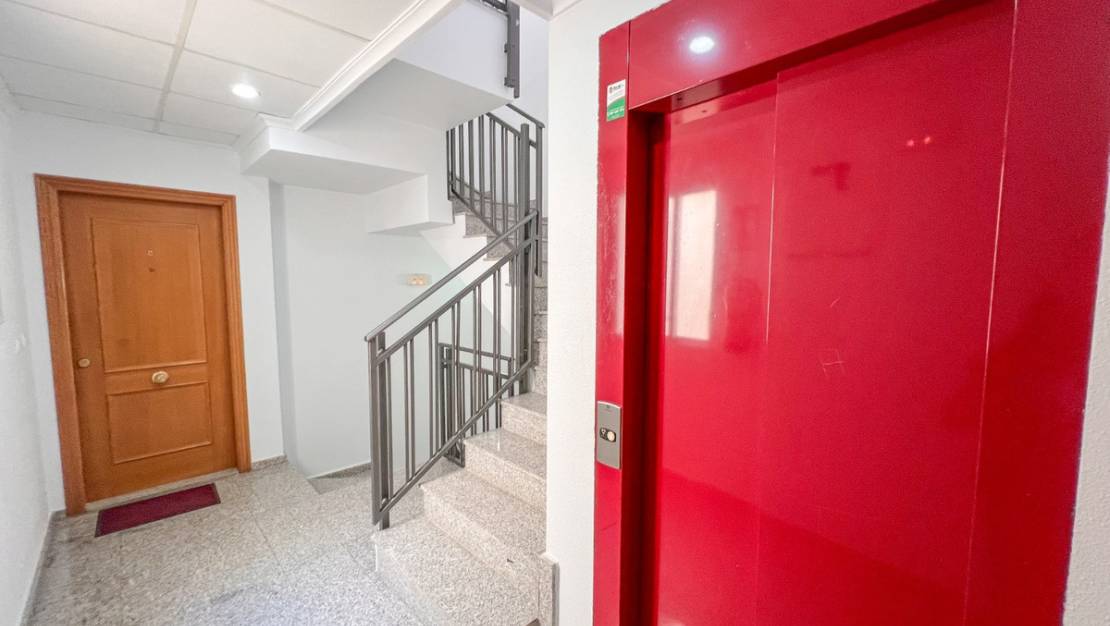 Sale - Apartment - Torrevieja - Torrevieja Centro