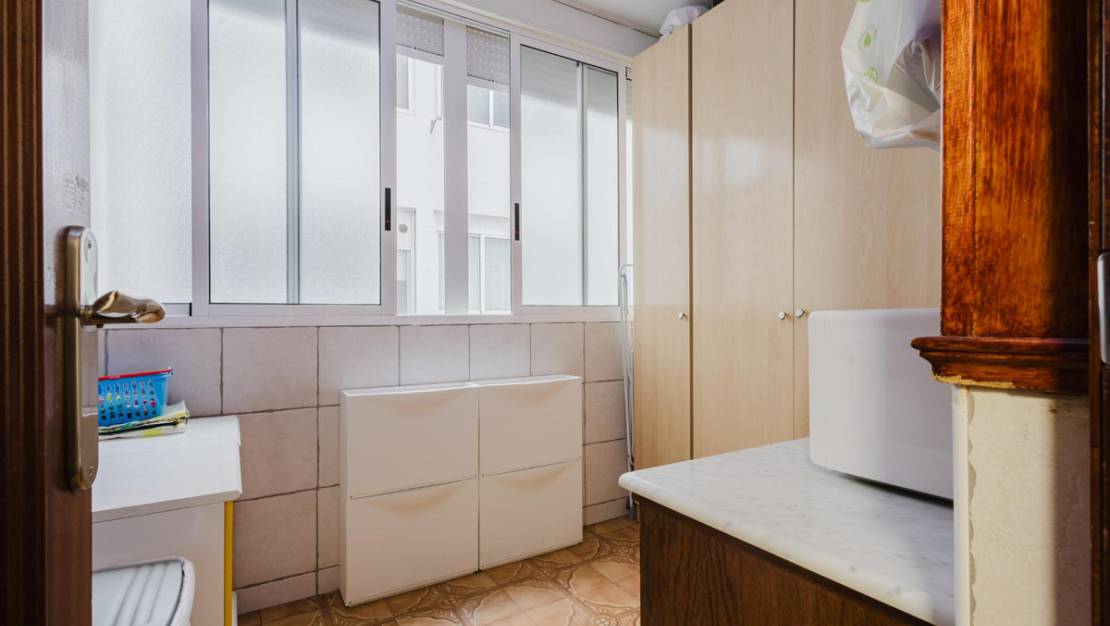 Sale - Apartment - Torrevieja - Torrevieja Centro