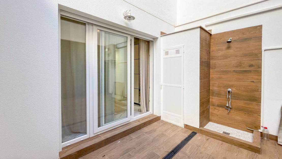 Sale - Apartment - Torrevieja - Torrevieja Centro