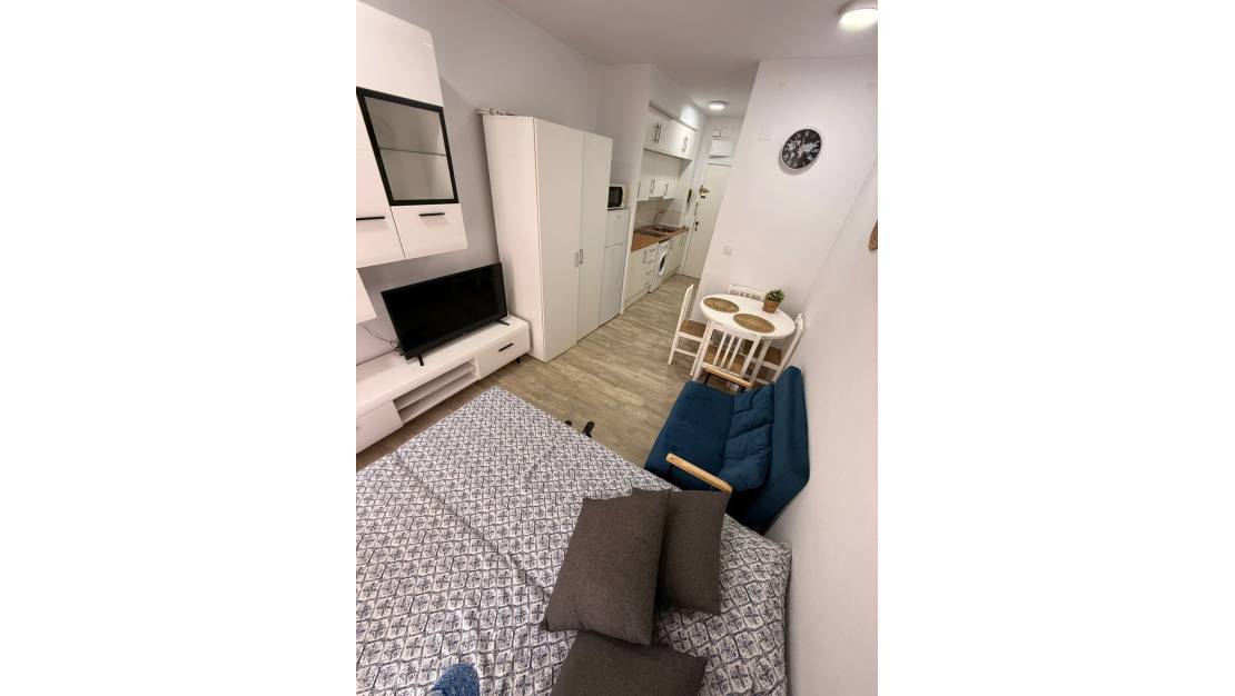 Sale - Apartment - Torrevieja - Torrevieja Centro