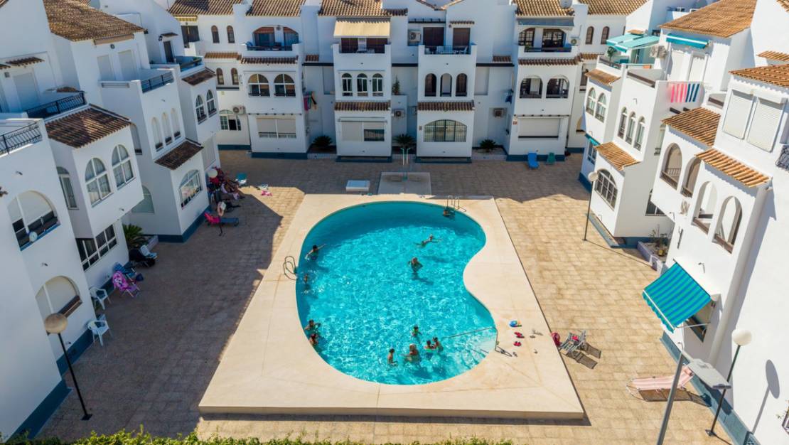 Sale - Apartment - Torrevieja - Torrevieja Centro