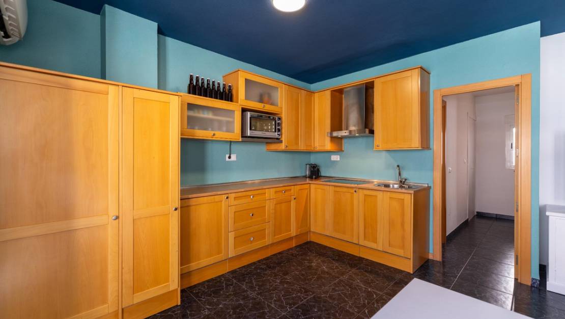 Sale - Apartment - Torrevieja - Torrevieja Centro
