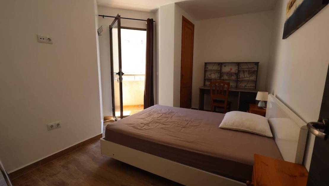 Sale - Apartment - Torrevieja - Torrevieja Centro