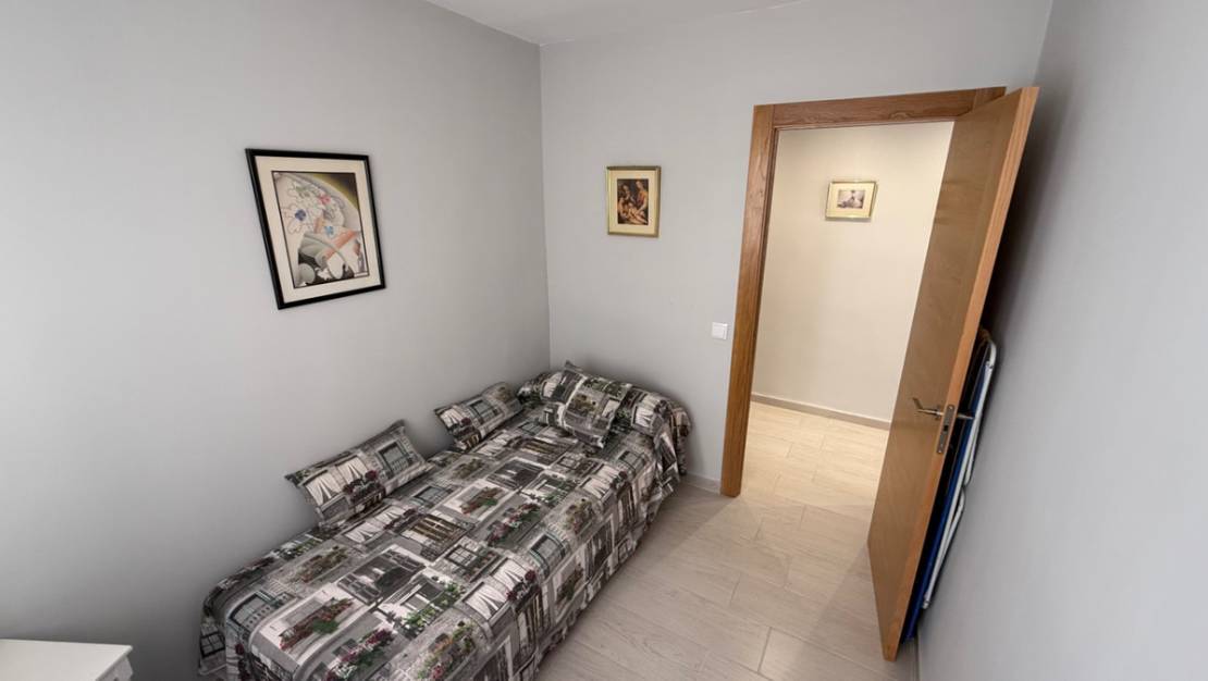 Sale - Apartment - Torrevieja - Torrevieja Centro