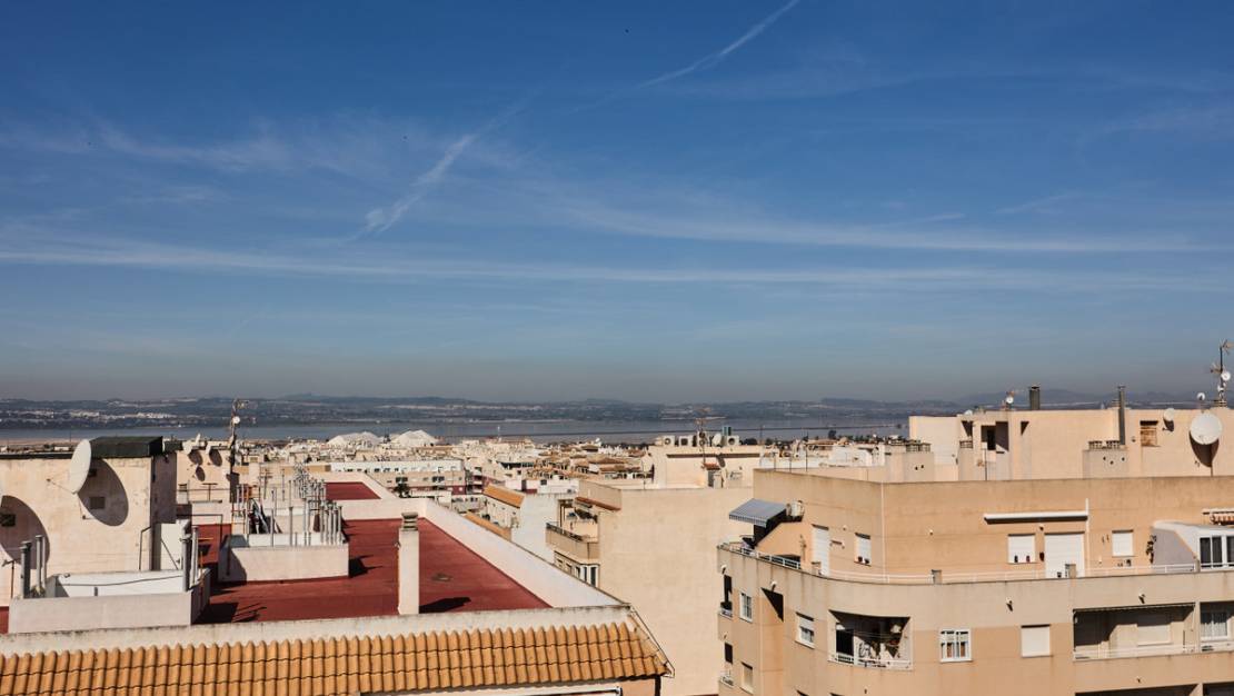 Sale - Apartment - Torrevieja - Torrevieja Centro