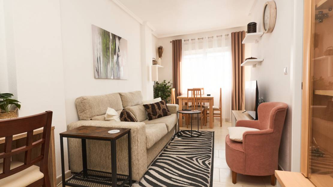 Sale - Apartment - Torrevieja - Torrevieja Centro