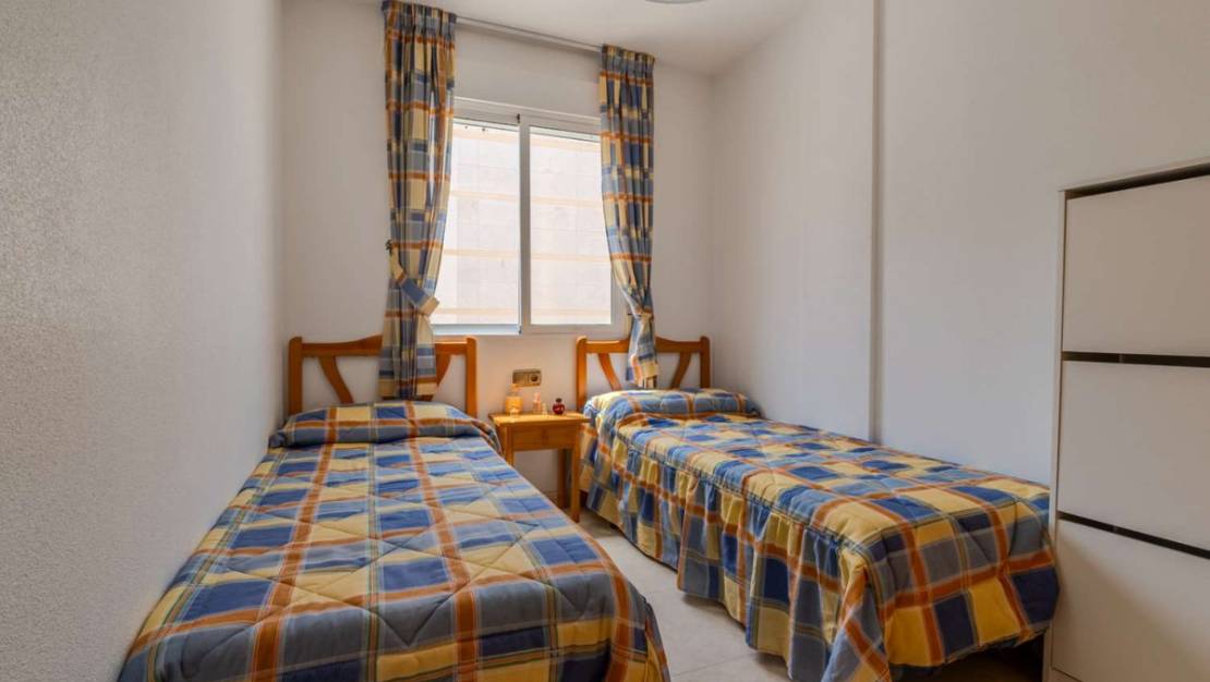 Sale - Apartment - Torrevieja - Torrevieja Centro