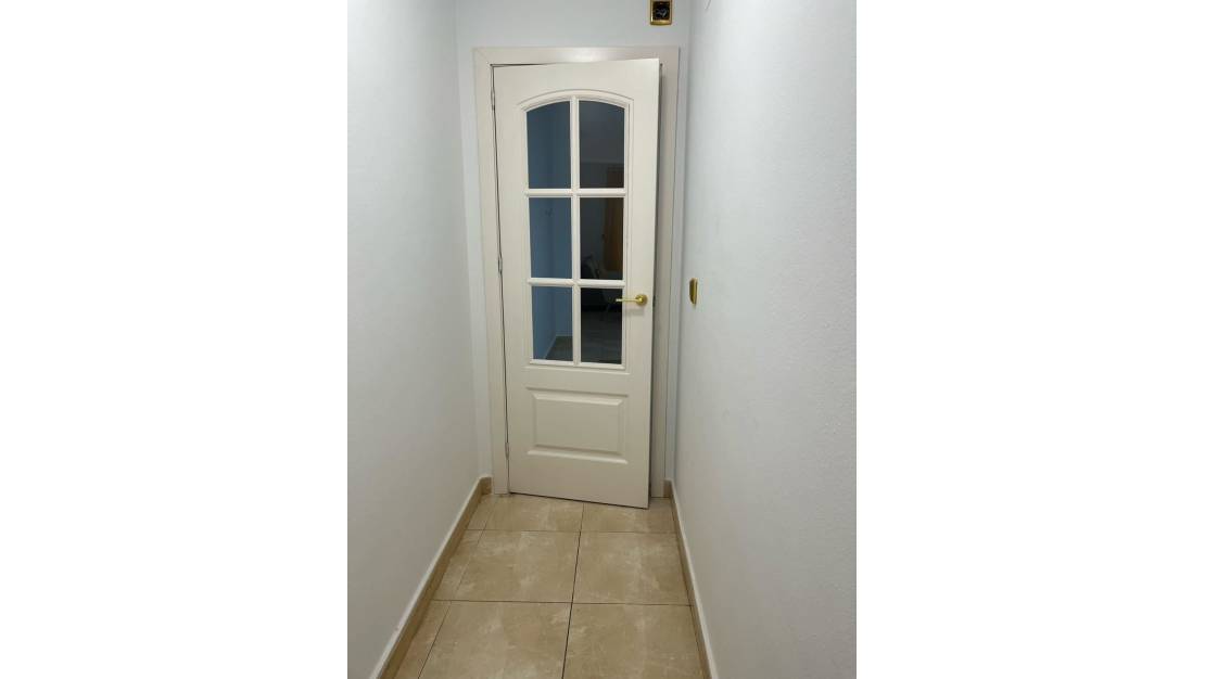 Sale - Apartment - Torrevieja - Torrevieja Centro