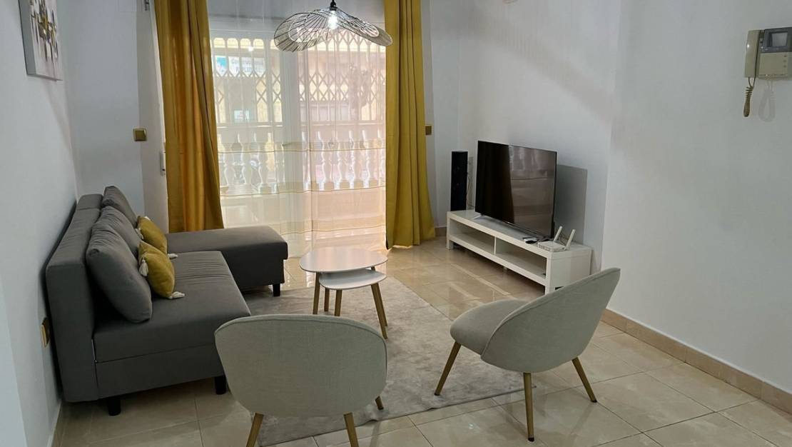 Sale - Apartment - Torrevieja - Torrevieja Centro