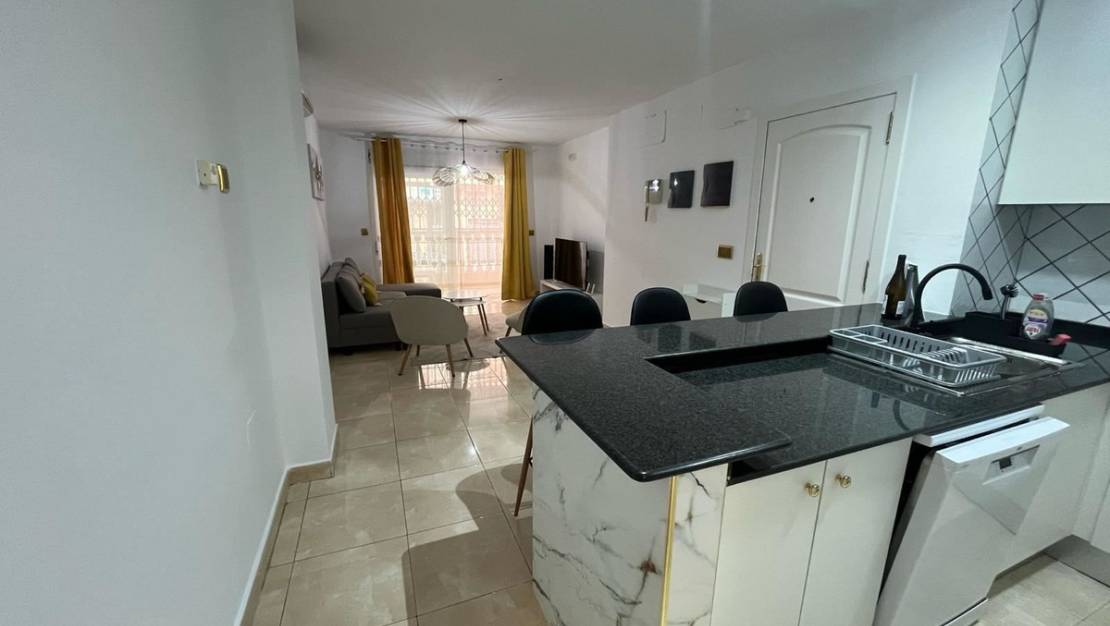 Sale - Apartment - Torrevieja - Torrevieja Centro