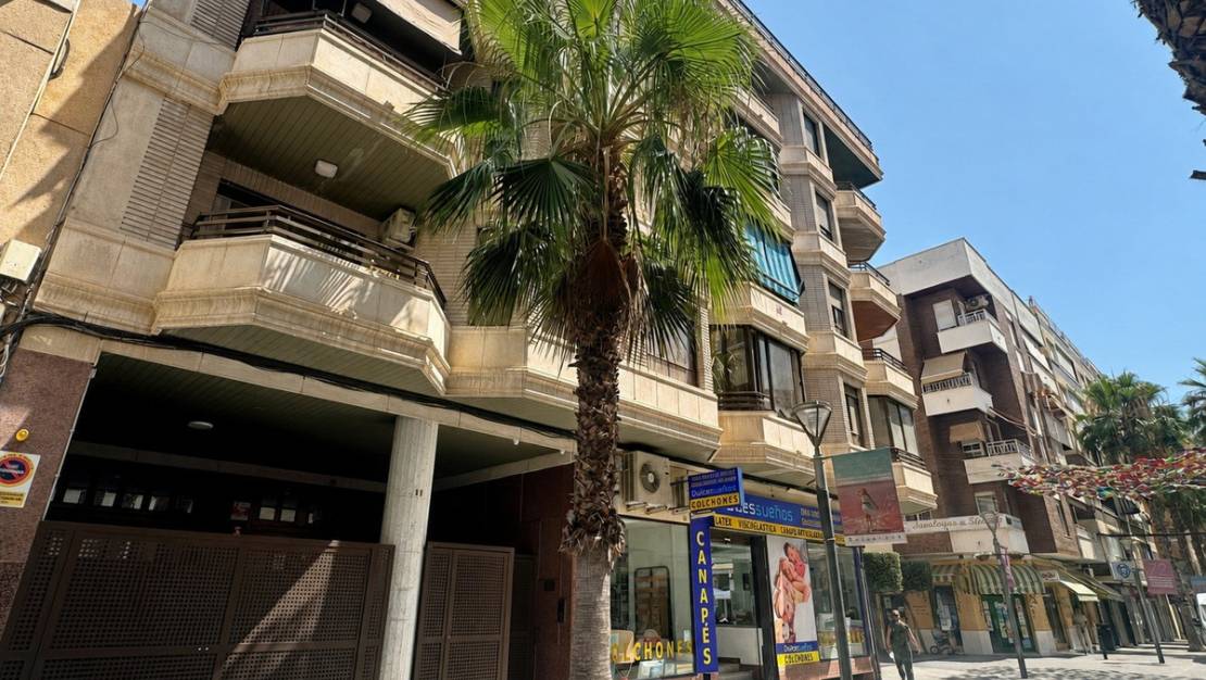 Sale - Apartment - Torrevieja - Torrevieja Centro