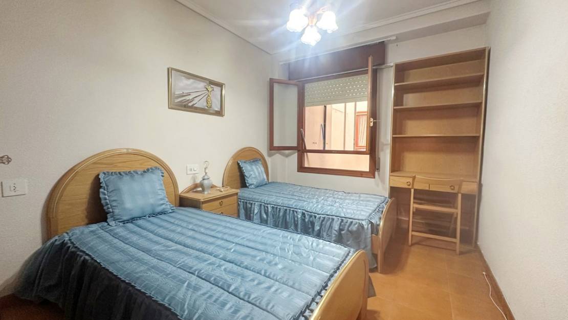 Sale - Apartment - Torrevieja - Torrevieja Centro
