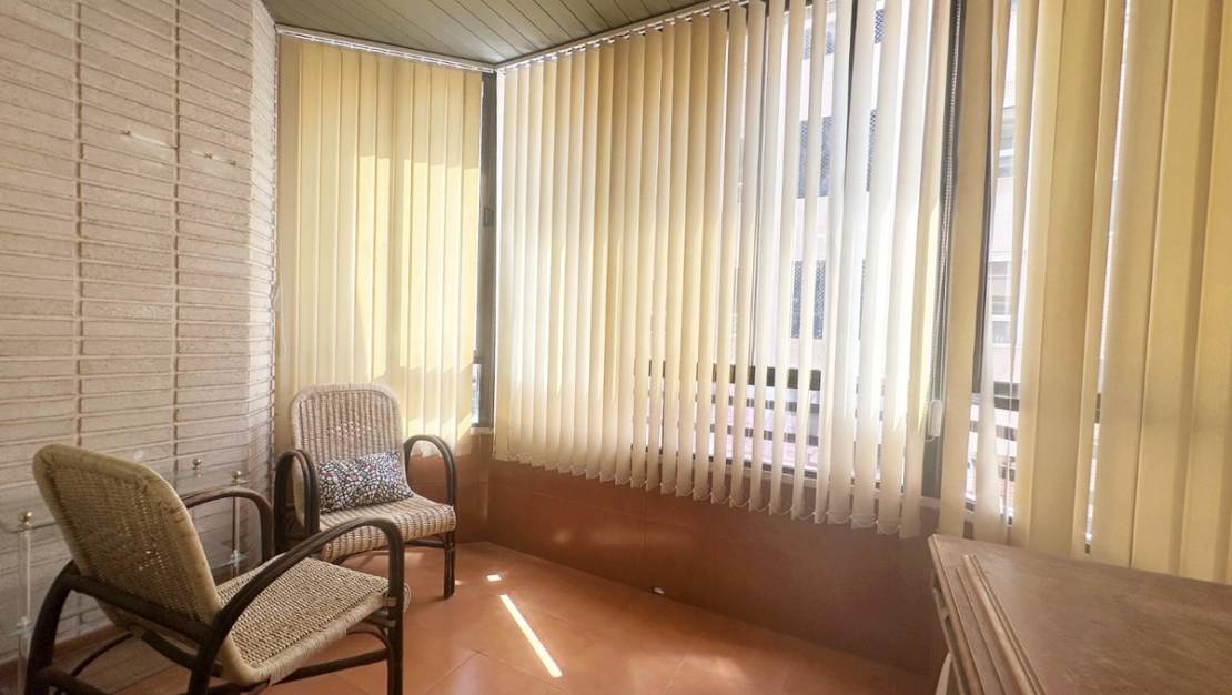 Sale - Apartment - Torrevieja - Torrevieja Centro