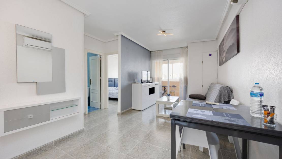 Sale - Apartment - Torrevieja - Torrevieja Centro