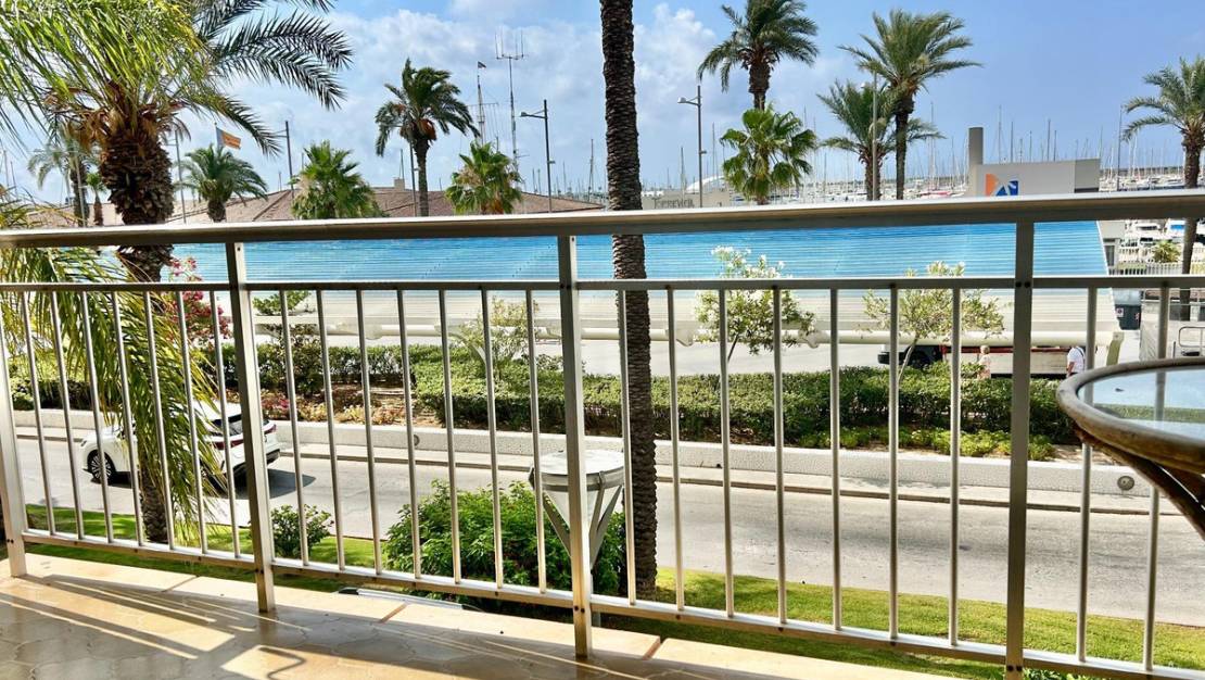 Sale - Apartment - Torrevieja - Torrevieja Centro